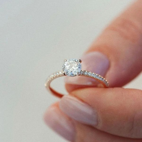 What are some popular diamond cuts for engagement rings?