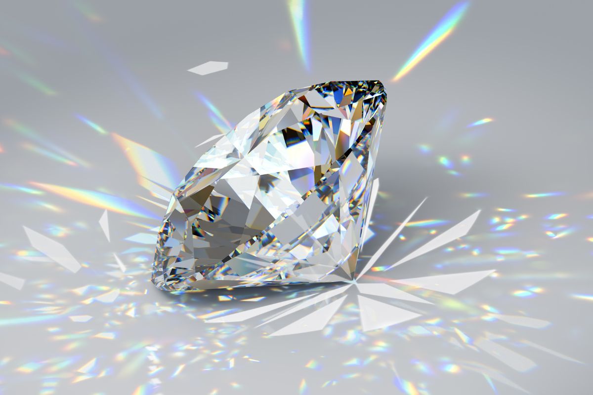 A high rated gemstone showing its dispersion of light through it.