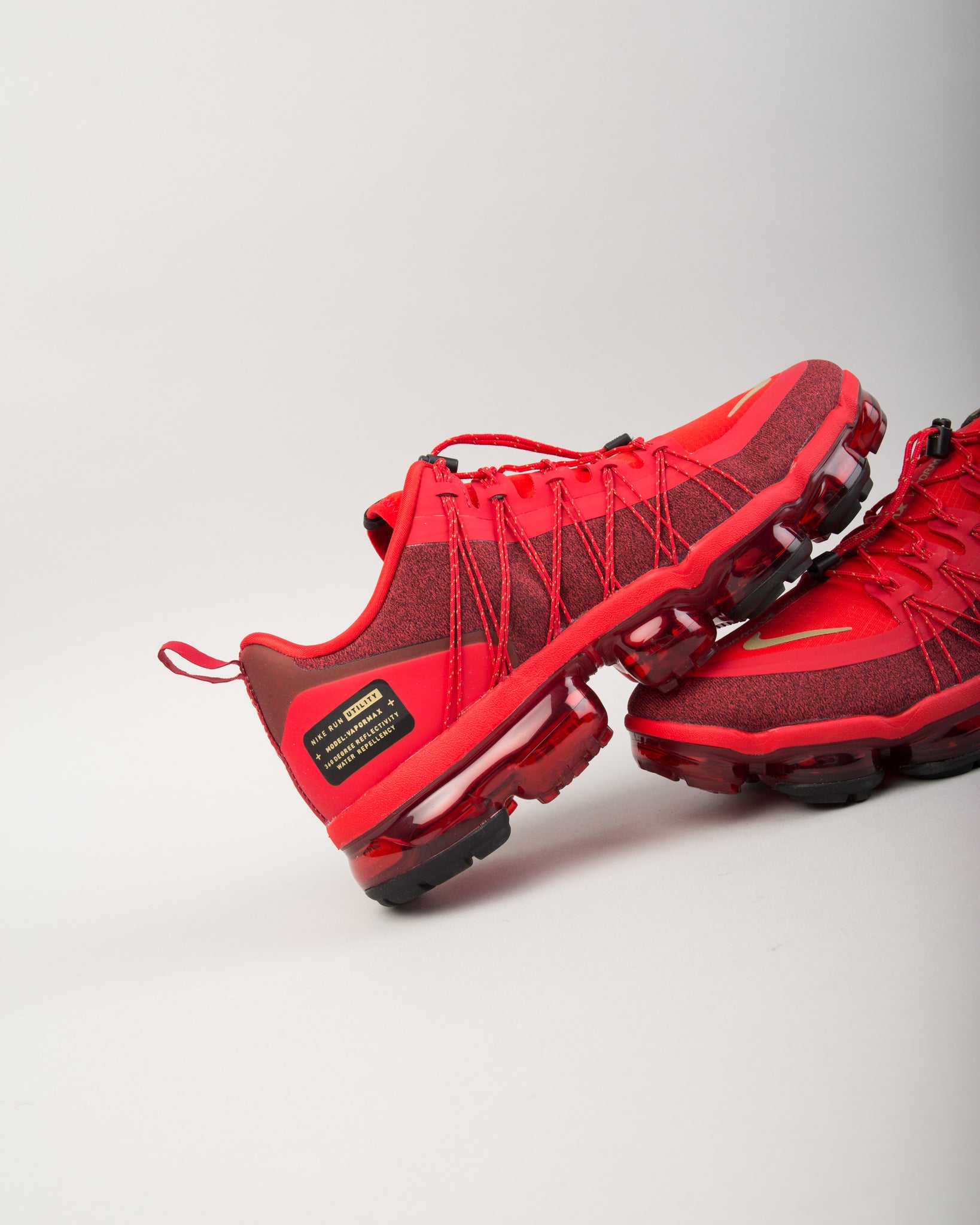 nike air vapormax run utility cny