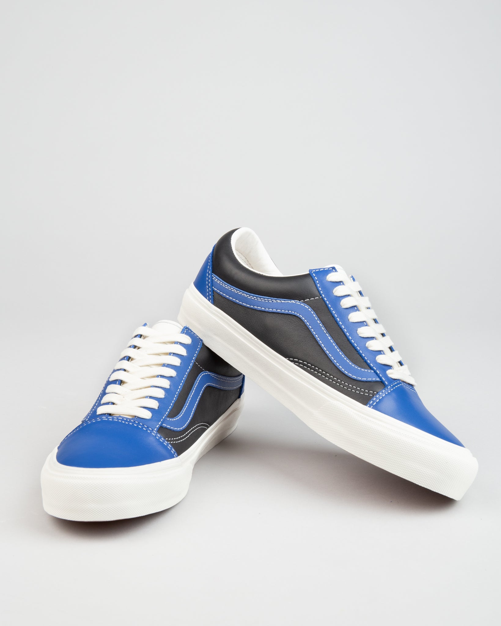 vans old skool white true blue