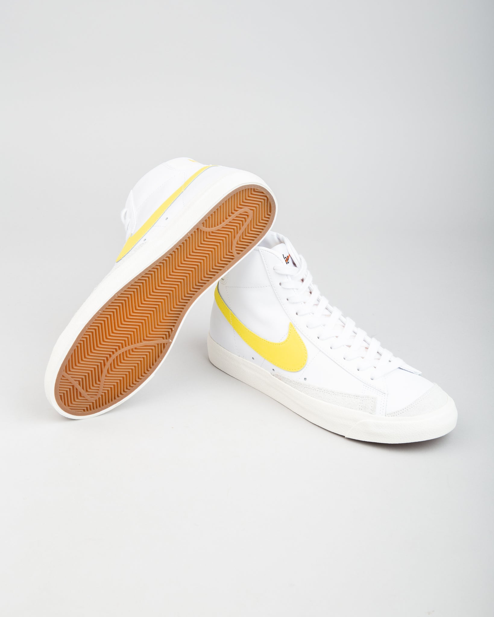 blazer mid 77 yellow