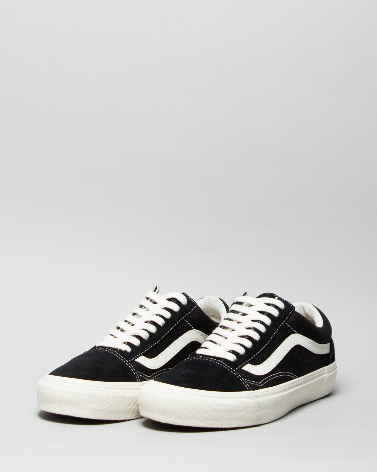 vans vault og old skool marshmallow