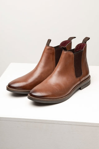 Hvad skal have med brune støvler – Rydale