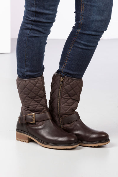 ladies short leather boots