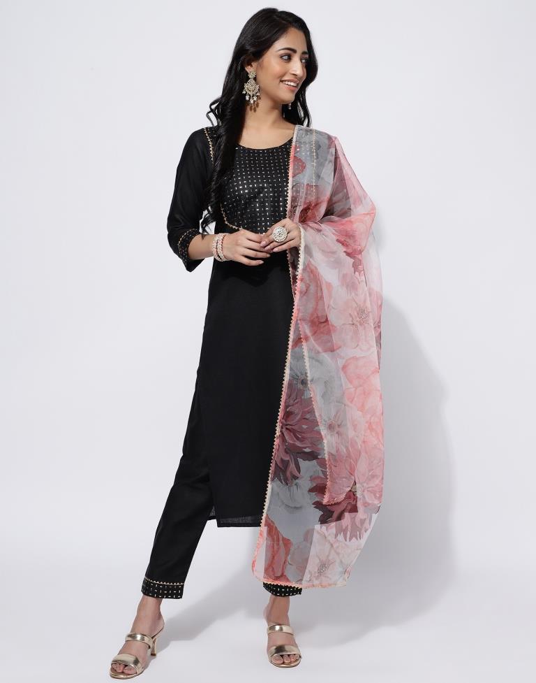 Buy Black Velvet Straight Pant Suit With Zari Work Online - LSTV04040 |  Andaaz Fashion