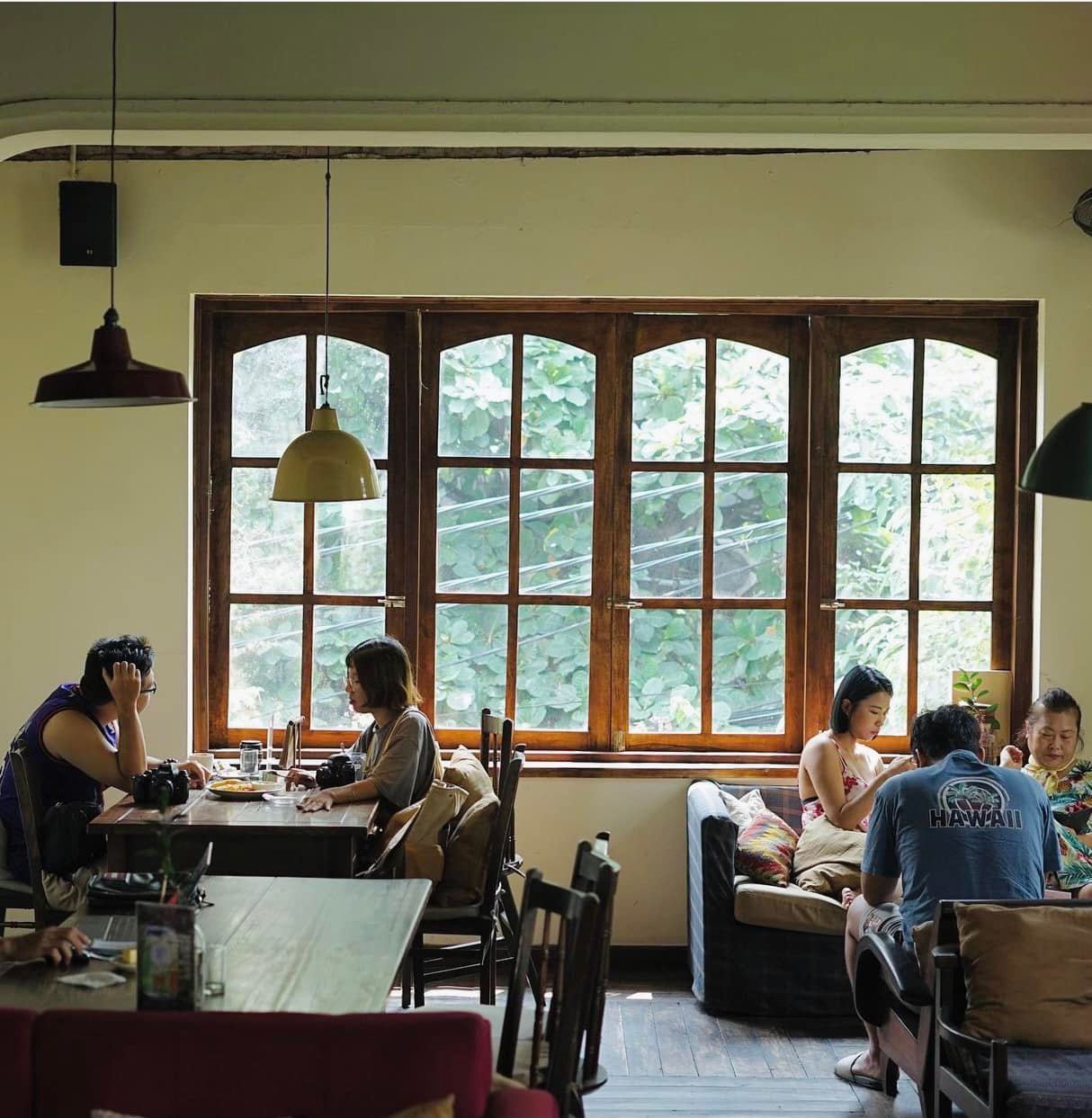 Xofa Café & Bistro是越南24hr營業的咖啡廳