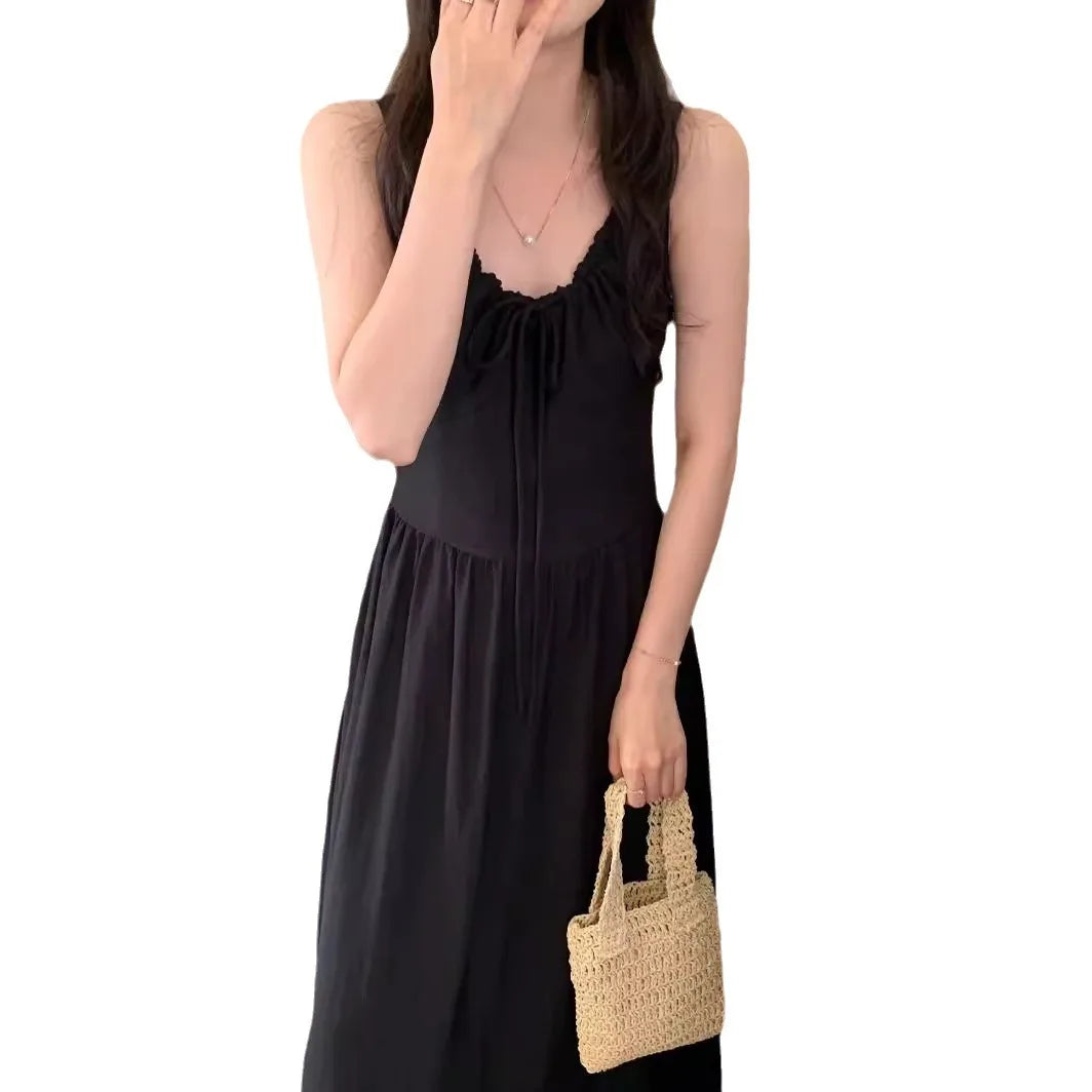 Chic Retro U-Neck Pleated Dress with Korean Style Waistband - Image 7