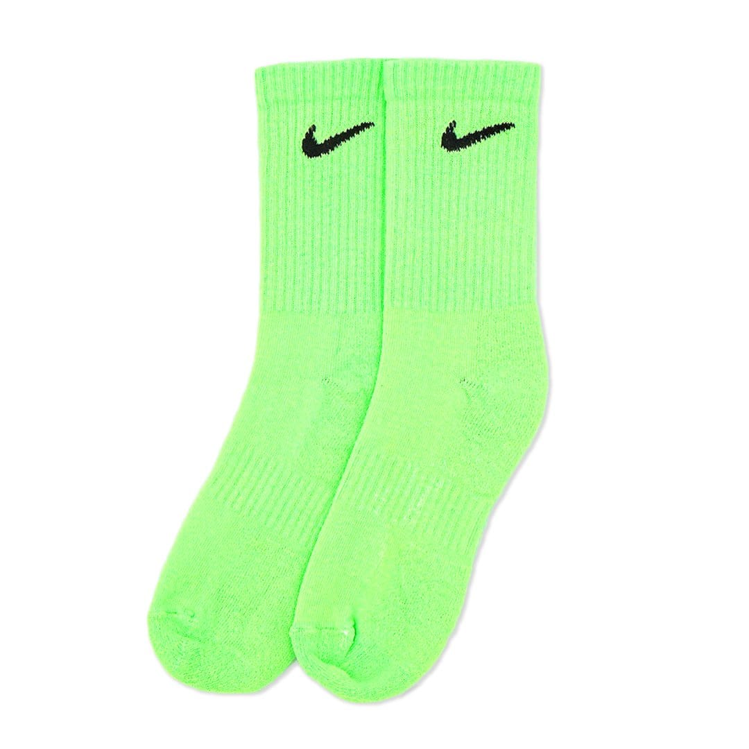 neon yellow nike socks