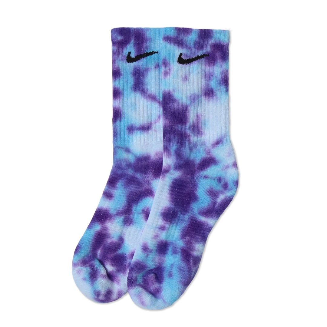 purple nike socks