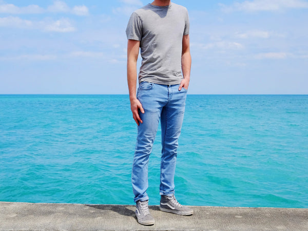 light blue jeans style