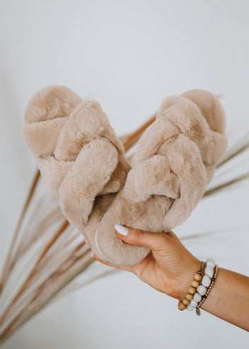 Solid Faux Fur Slippers – Lulubelles Boutique