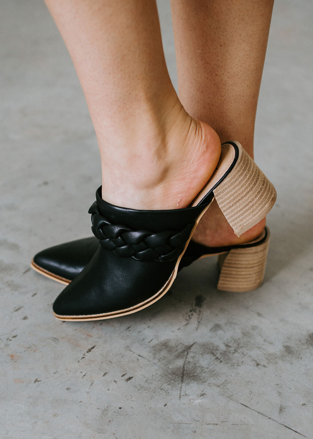 人気ショップ Her to - herlipto Mademoiselle Mules 36 Blackの通販