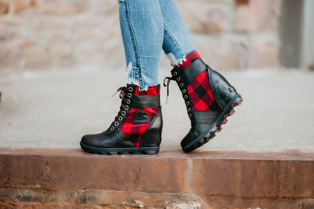 sorel plaid boots