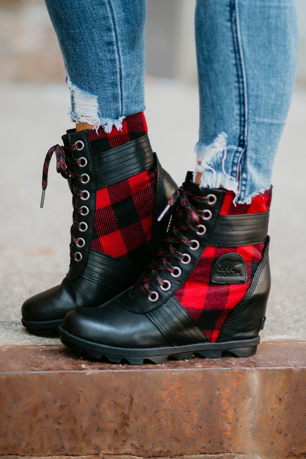 sorel boots lexie wedge