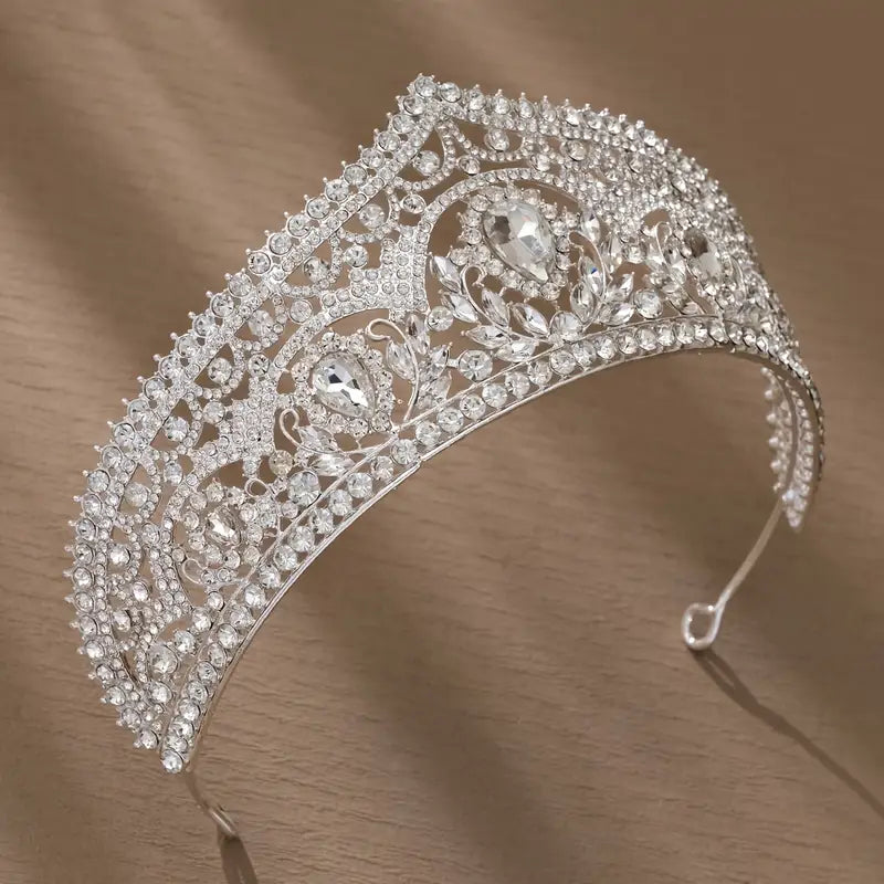 the bridal hair accessory   full of a sense of   with a water drop crown   with diamonds suitable for an adult ceremony combining   diamonds and a crown details 8