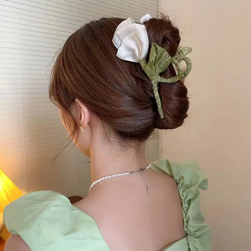 elegant   hair claw clip   grip for thick hair non slip hair accessory details 3