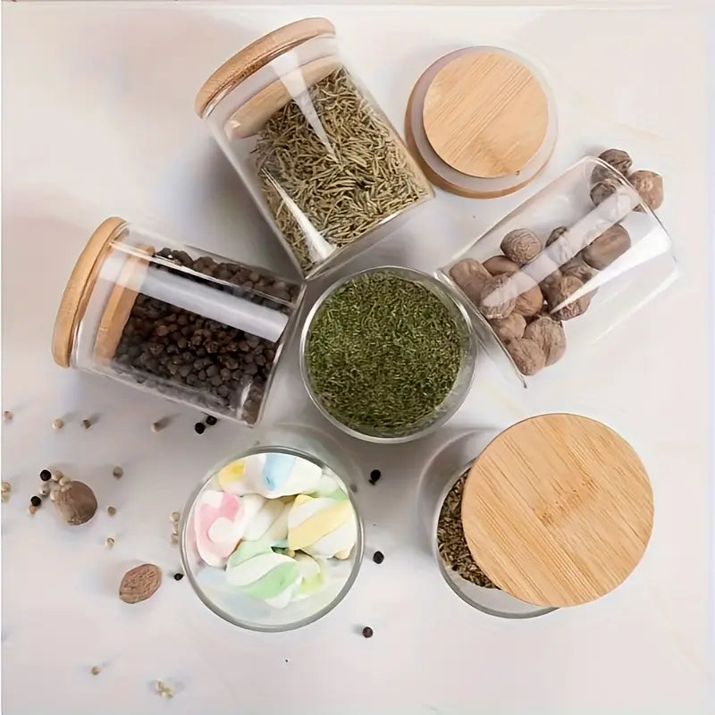 un conjunto de 12 frascos de vidrio para especias con tapas de bambú empaquetados en cajas de espuma protectora para evitar daños ideal para almacenamiento en la cocina detalles 5