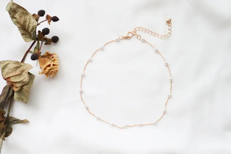 Oqilona, qora, jozibali choker taqinchoq, marjonli pendent bilan, ayollar uchun oddiy alloy bo‘yinbog‘i, ko‘p maqsadli bayram va kechki tadbir uchun aksessuar, ideal Valentin kuni sovg‘asi - kiyish tafsilotlari 6