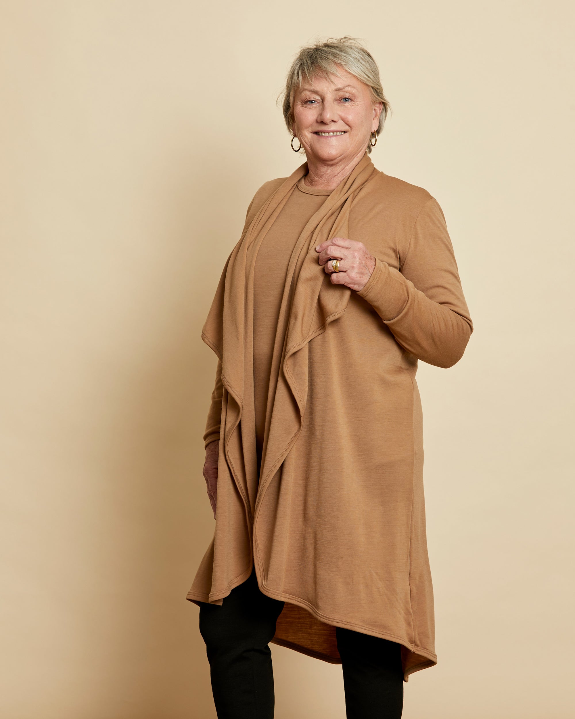 Womens Longline Cardigan with Scooped Hem