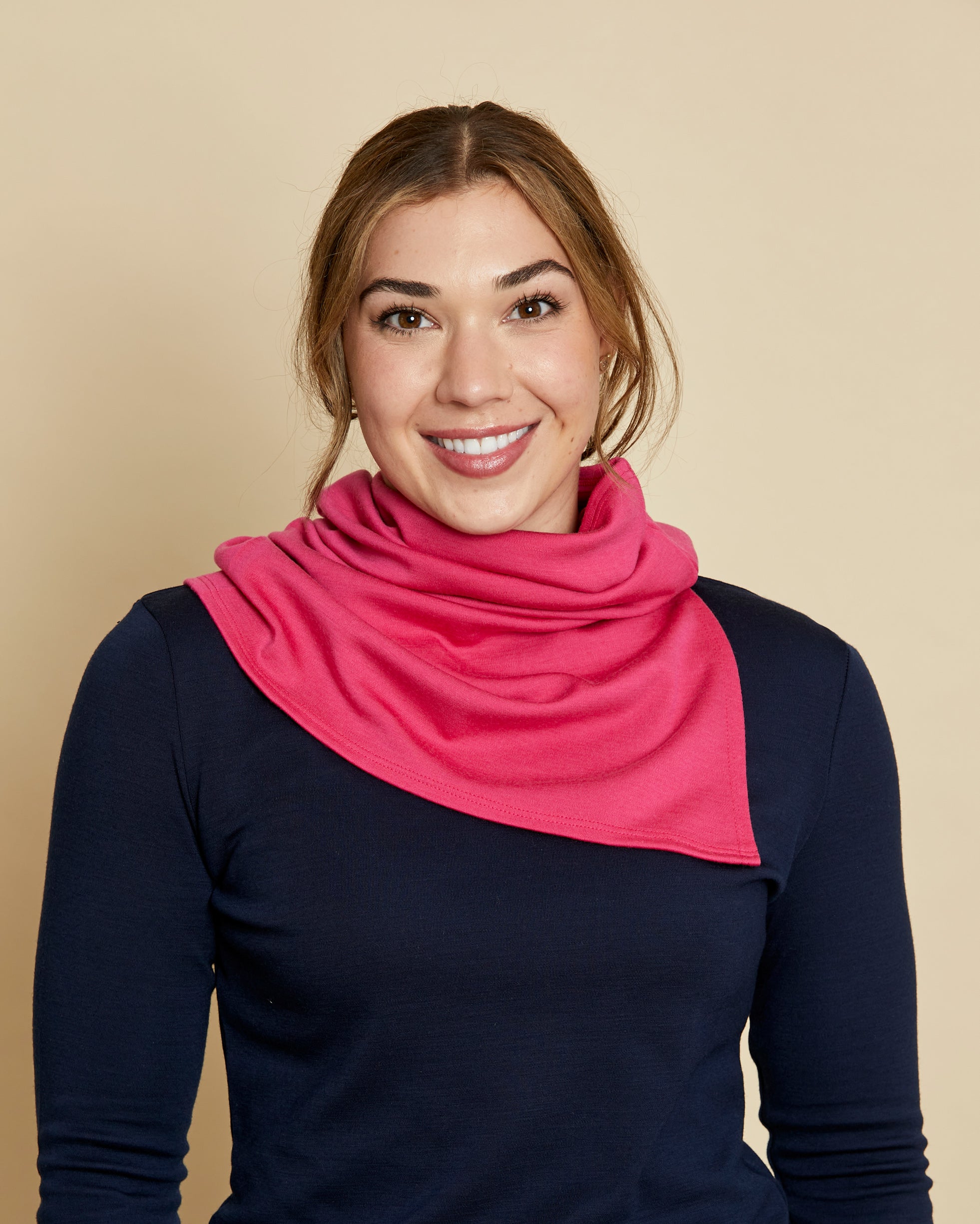 Neckwarmer with side split AW23