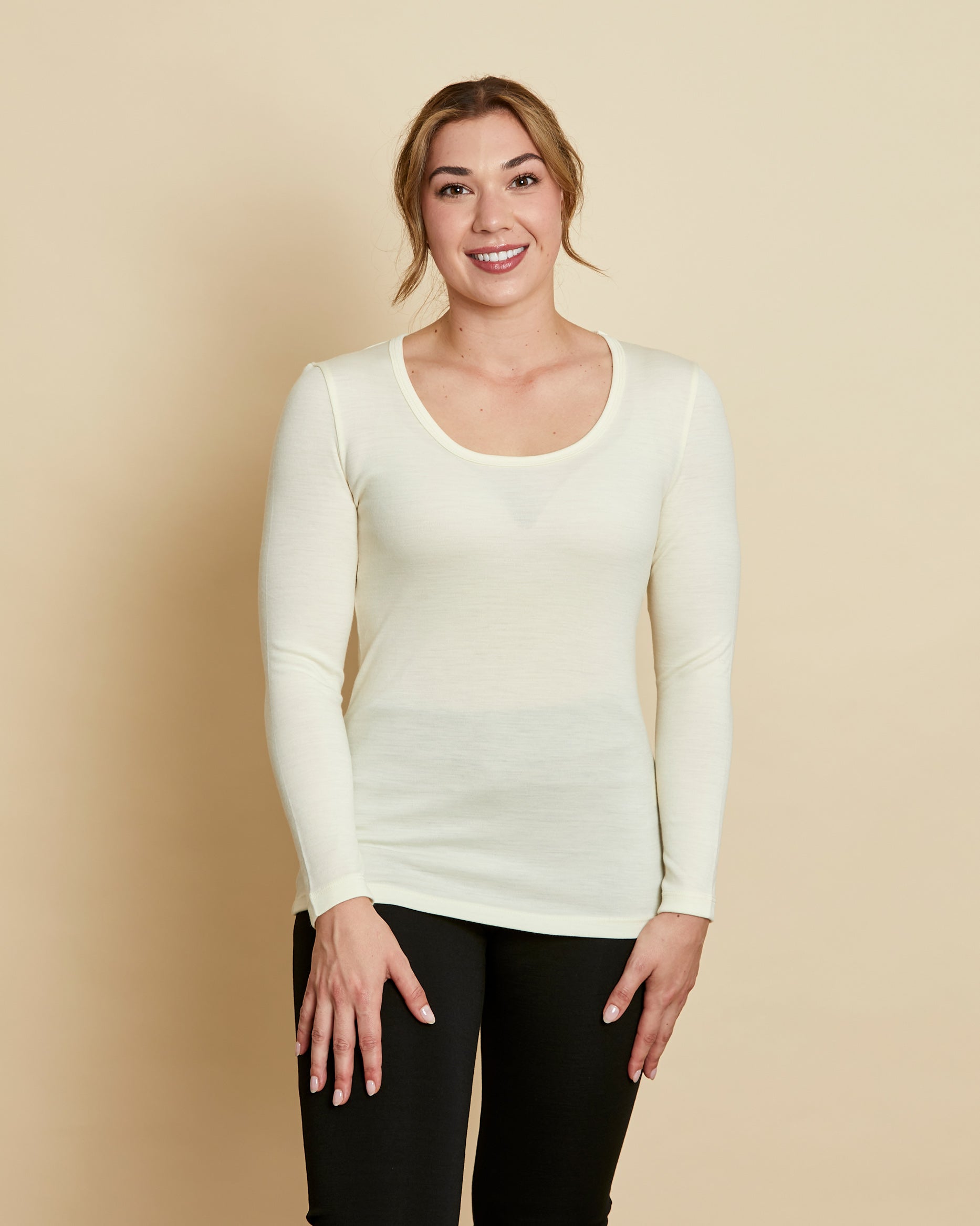 Womens Long Sleeve Scoop Neck