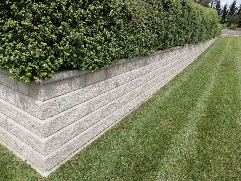 Clipstone Retaining Wall (3).jpg