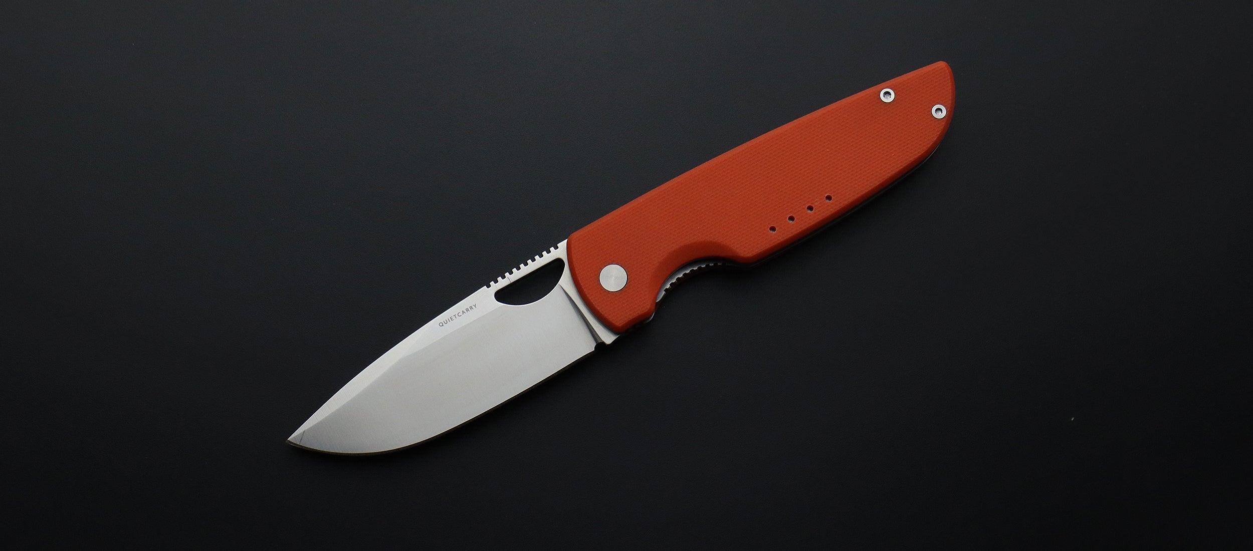 The Chase ES Orange Satin G10 LC200N - Quiet Carry