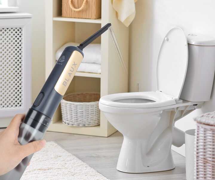 Blaux Portable Bidet G2 9.jpg__PID:e3c332e3-3307-455c-b8f6-8ce5a3b5e478