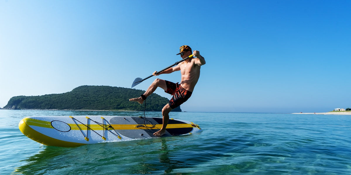 Falling off paddleboard