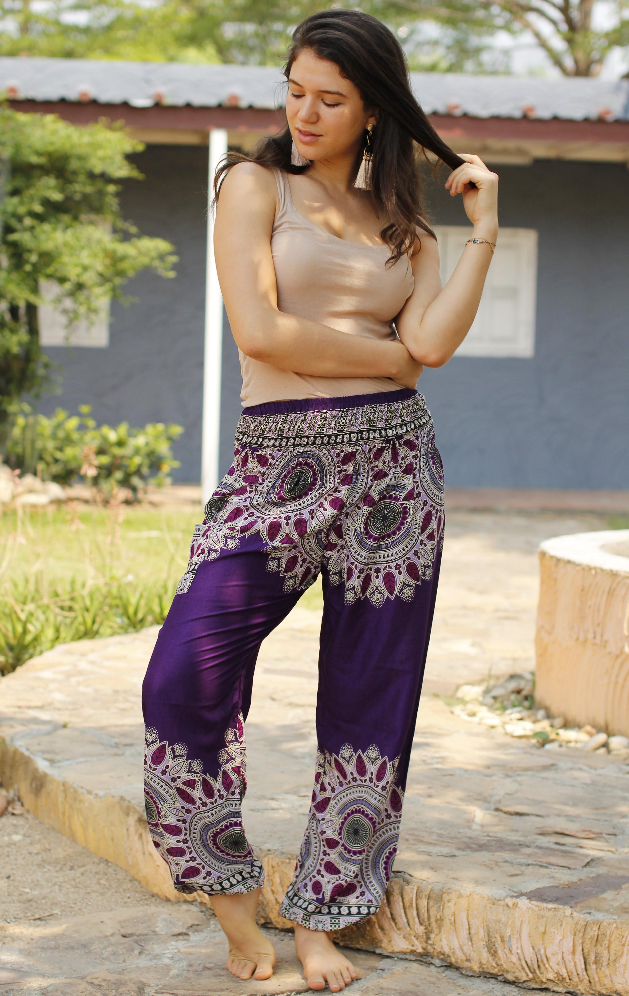 https://cdn.shopify.com/s/files/1/0741/3687/products/indigo-purple-spirit-mandala-harem-pants-standard-purple-harem-pants-10847628755038_2048x.jpg?v=1571440967