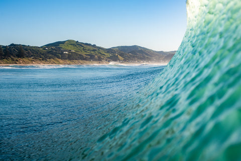 Surfing wave forming