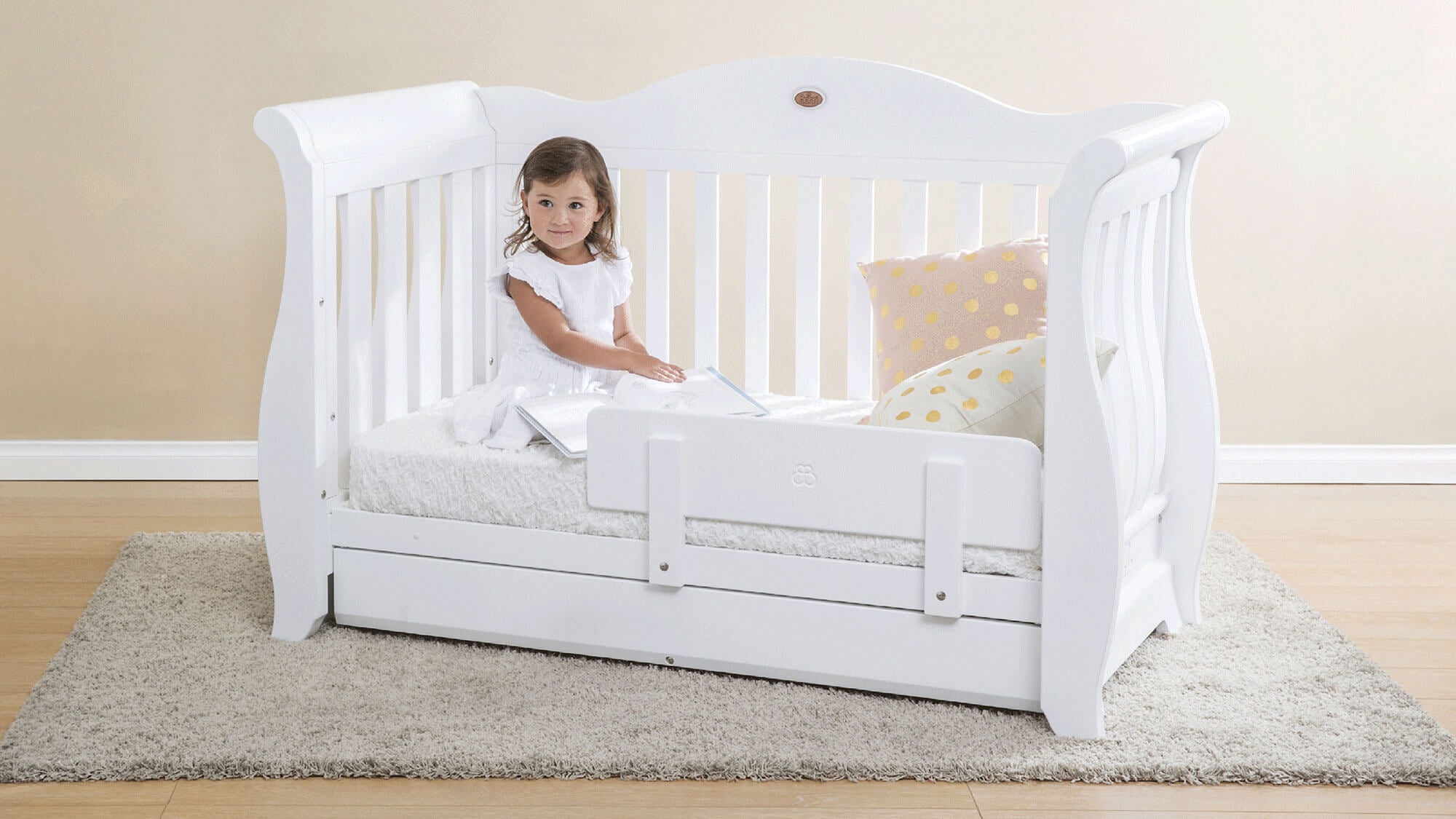 Sleigh Royale Cot Bed in toddler bed mode