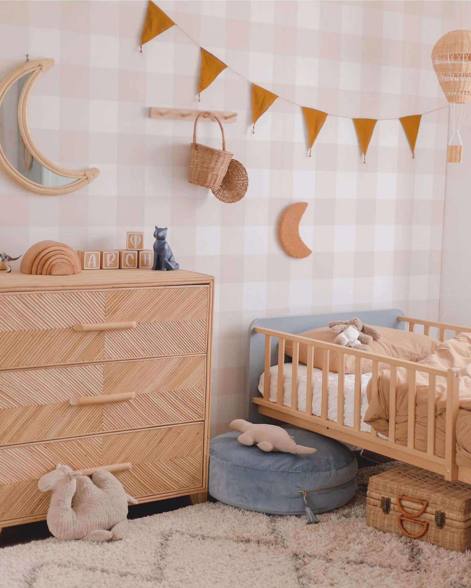 Bedroom with gingham wallpaper