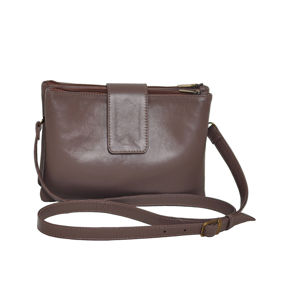 Small leather bag with shoulder strap – UNAVITA