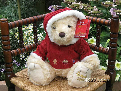 2018 harrods christmas bear