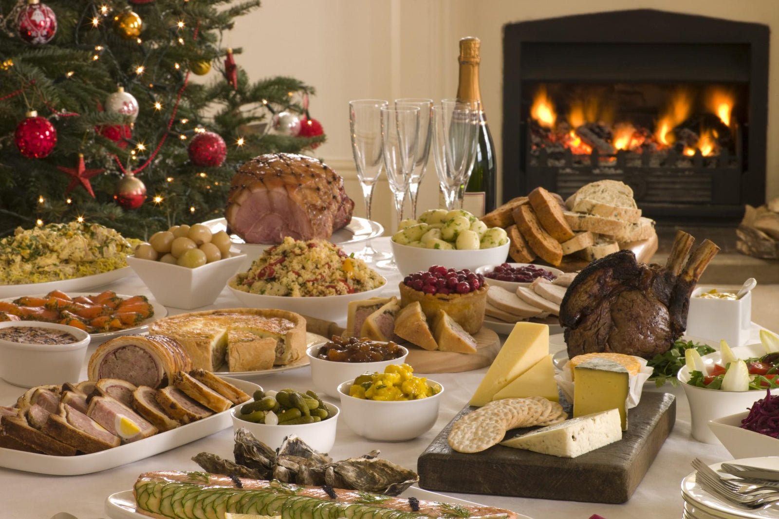 Foto Di Una Tavola Imbandita.Stupisci Tutti Al Pranzo Di Natale Stappa Una Bottiglia Di Sake Sake Company