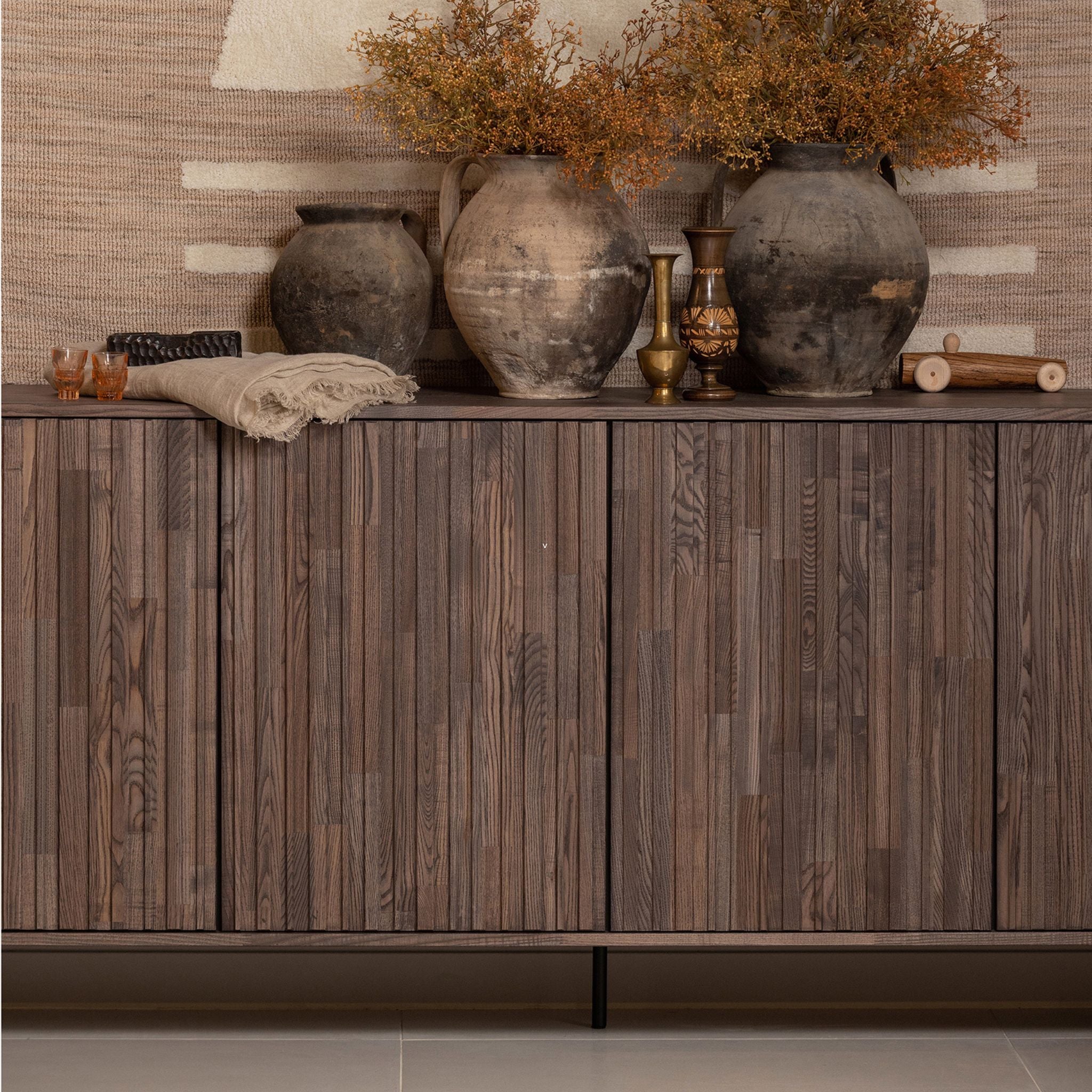 Woood Gravure Cabinet Ash Brown (FSC)