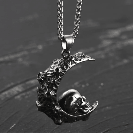 Faithheart Crescent Moon Skull Necklace