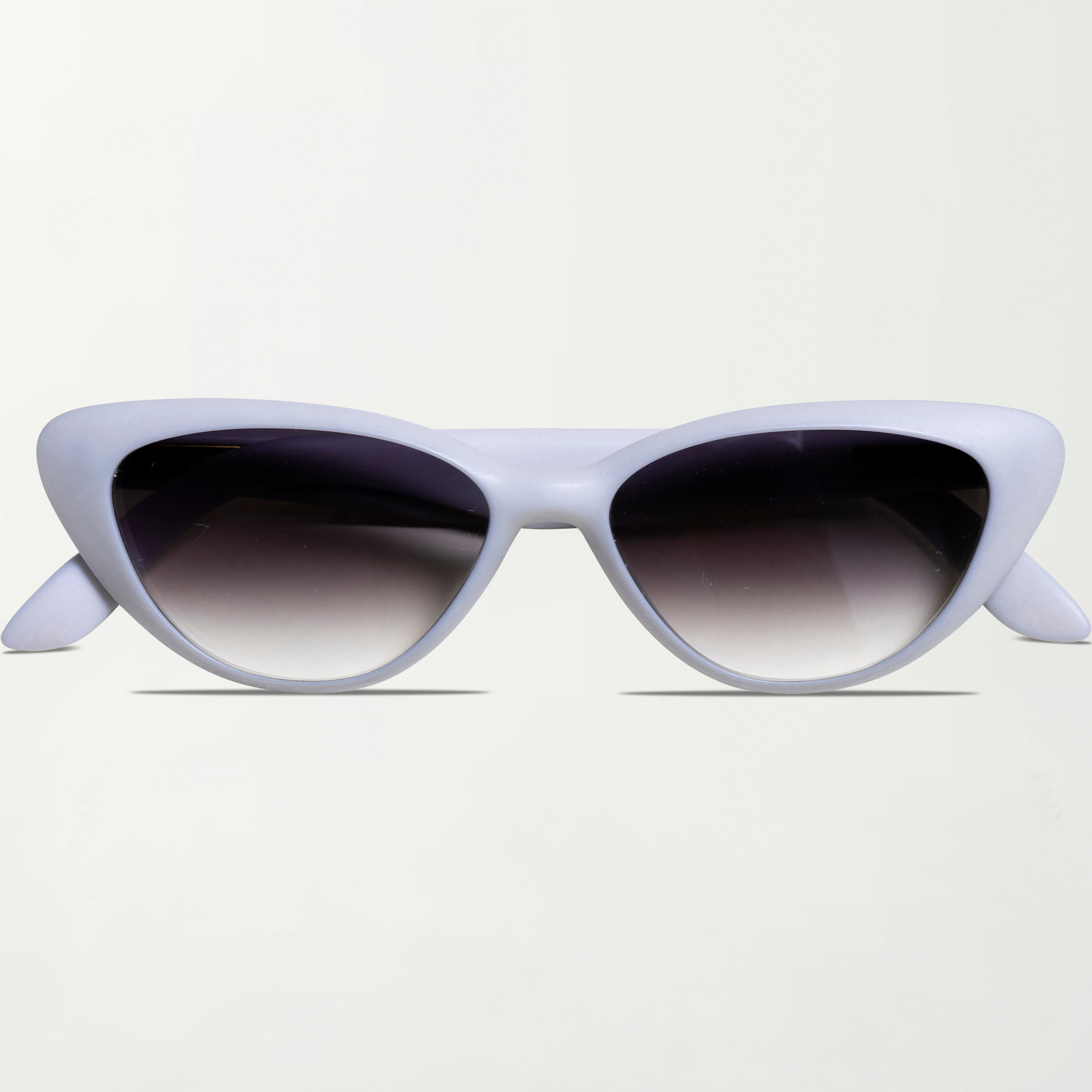 Picture of The Capri Sunglasses in Smoke