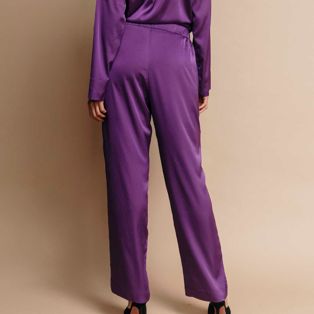 Picture of The Jet Set Pant in Ultraviolet