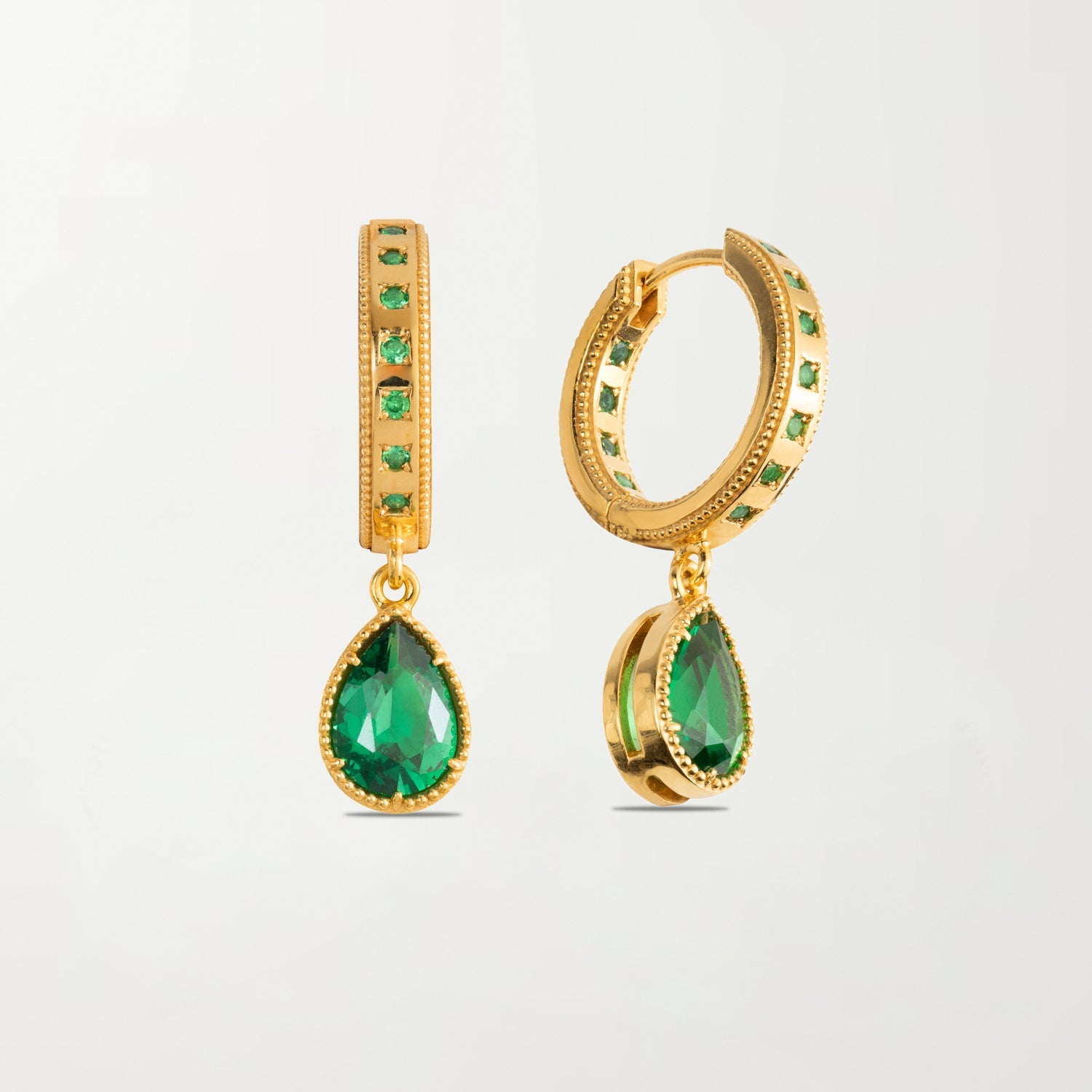 Picture of The Sofia Earrings in Emerald