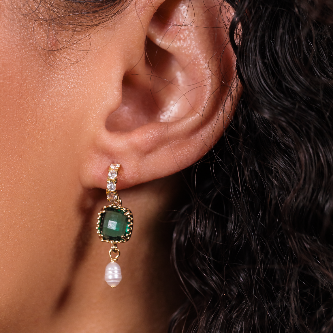 Picture of The Alicante Earrings in Emerald Green