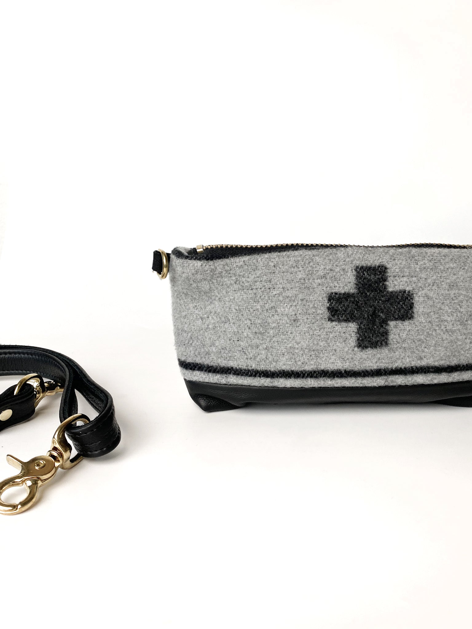 Naiomi Glasses x Sackcloth and Ashes x Rais Case Collaboration - Mini Vida