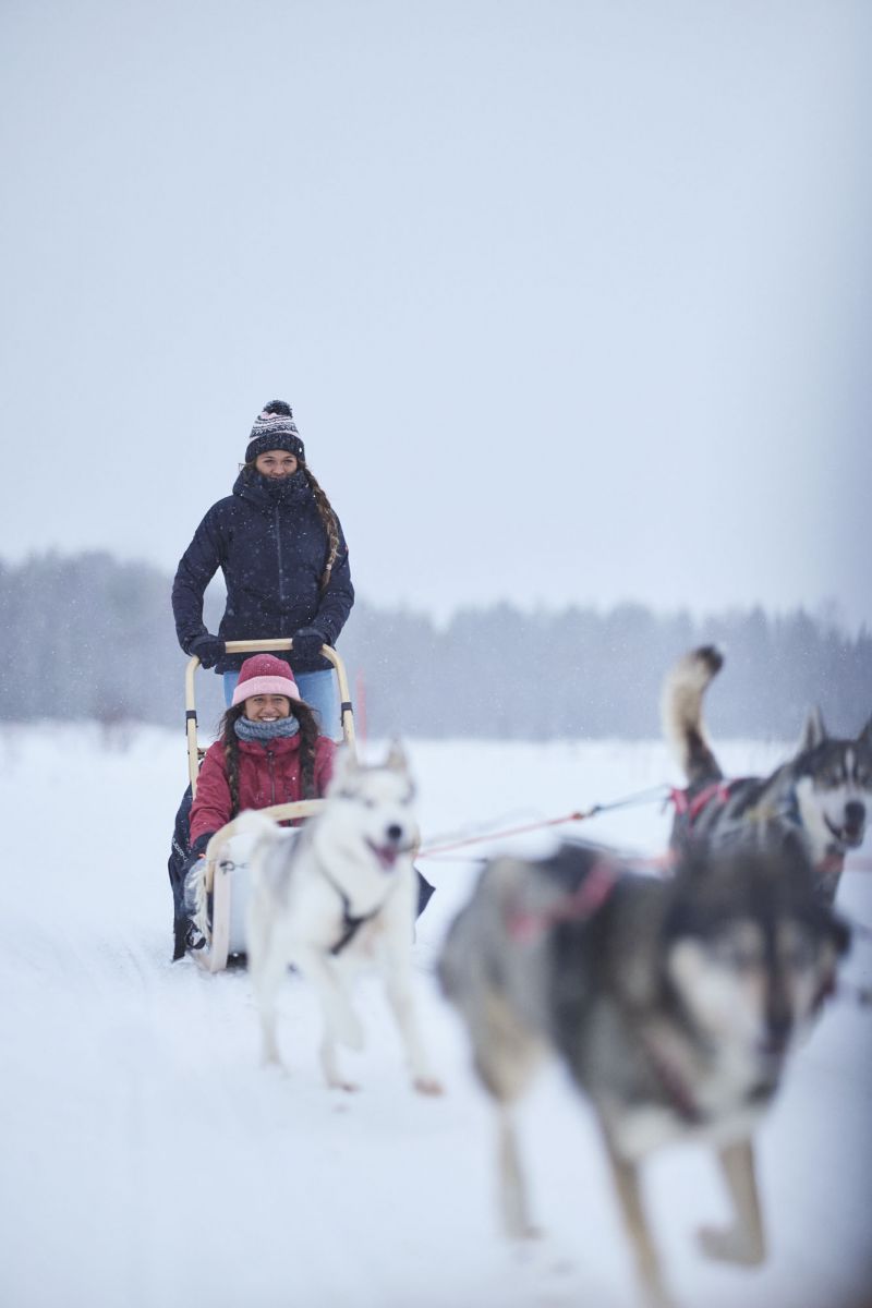 From Hawaii to Lapland with Mainei & Malu Kinimaka in ROXY WARMLink