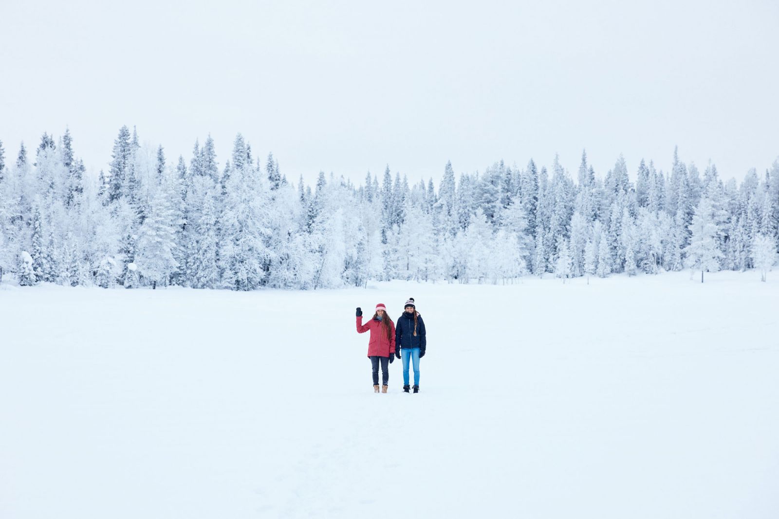 From Hawaii to Lapland with Mainei & Malu Kinimaka in ROXY WARMLink