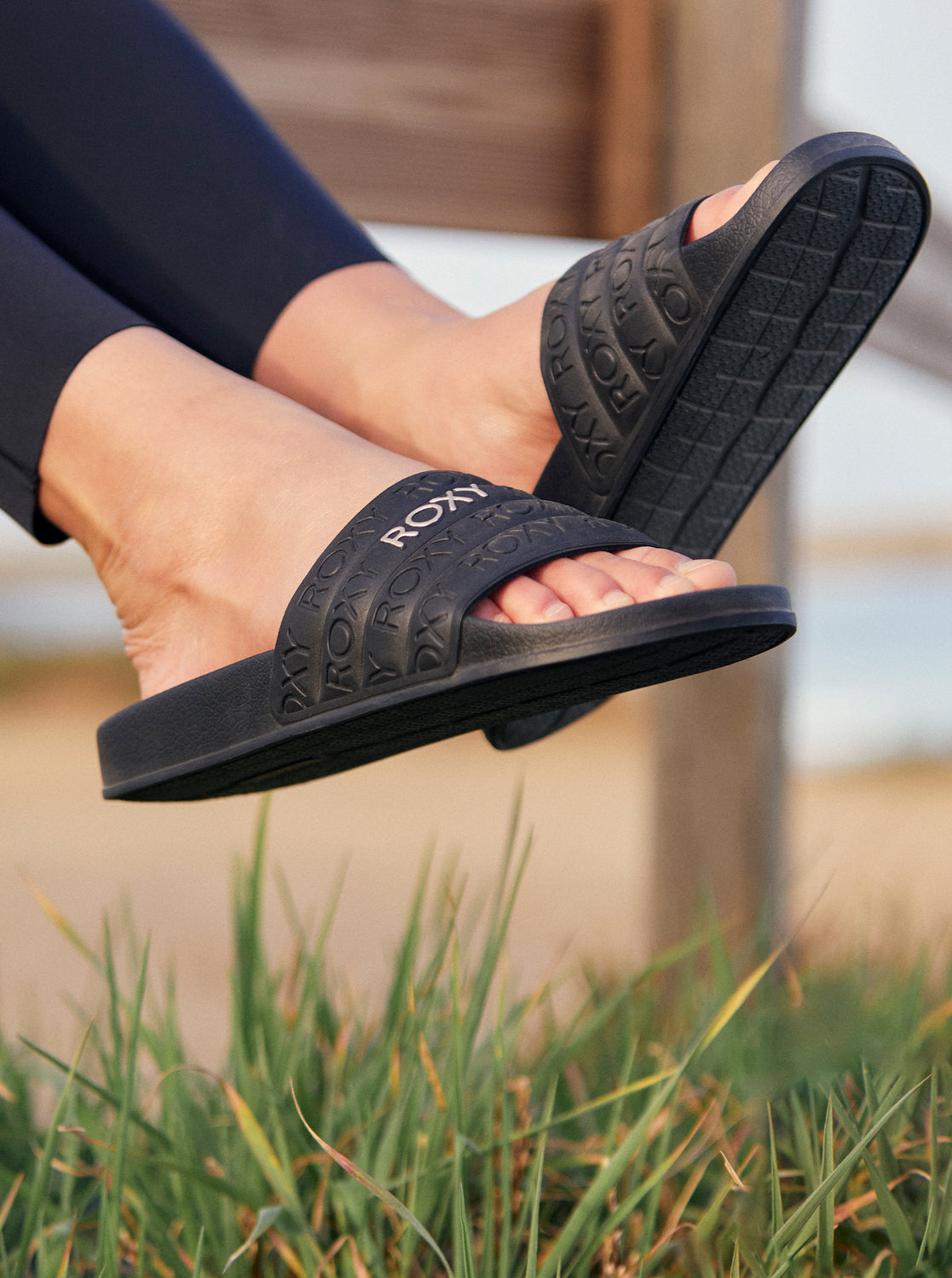 Slippy Water-Friendly Sandals - Army Green – Roxy.com
