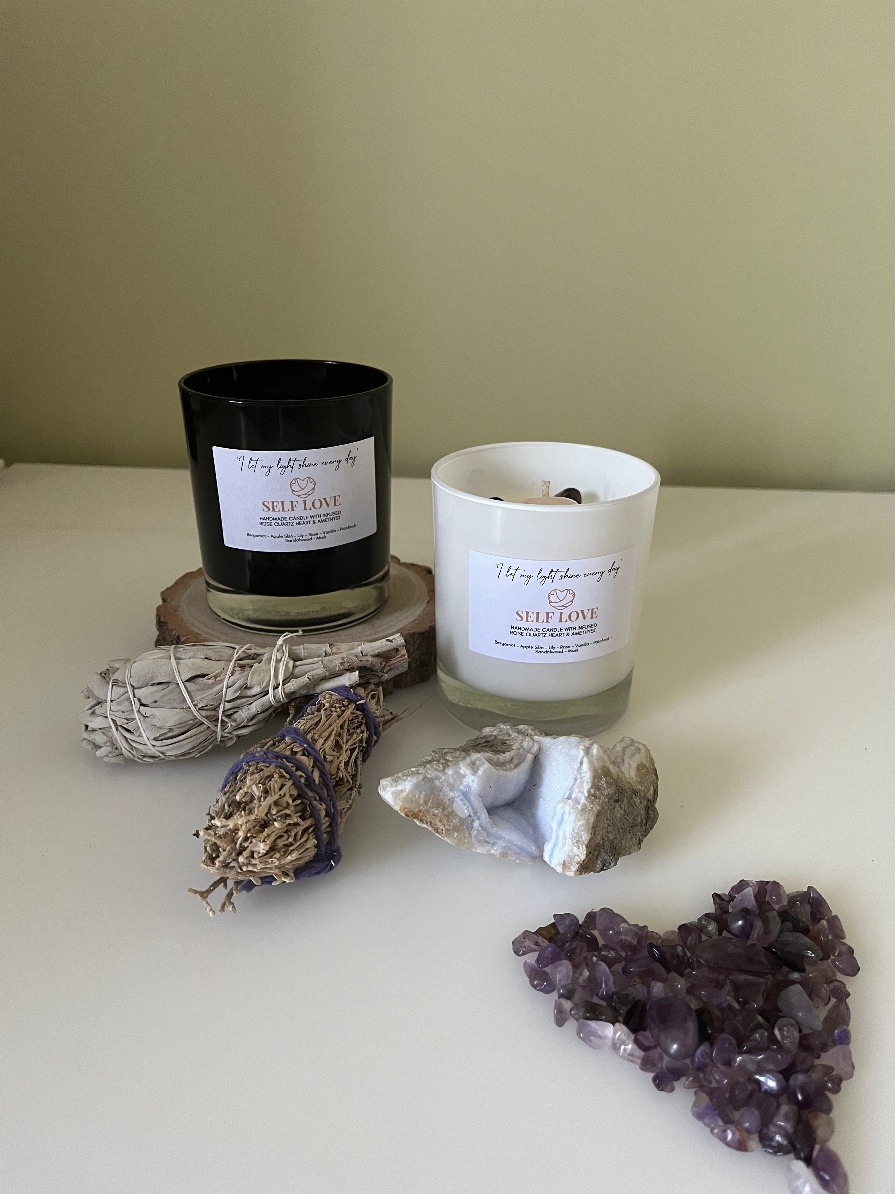 Handmade Organic Crystal Candle  Blueberry & Vanilla Scented – Everyday  Rocks