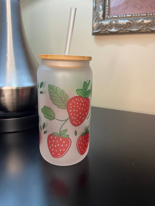 Strawberry Can Glass Cup w/Bamboo Lid & Straw