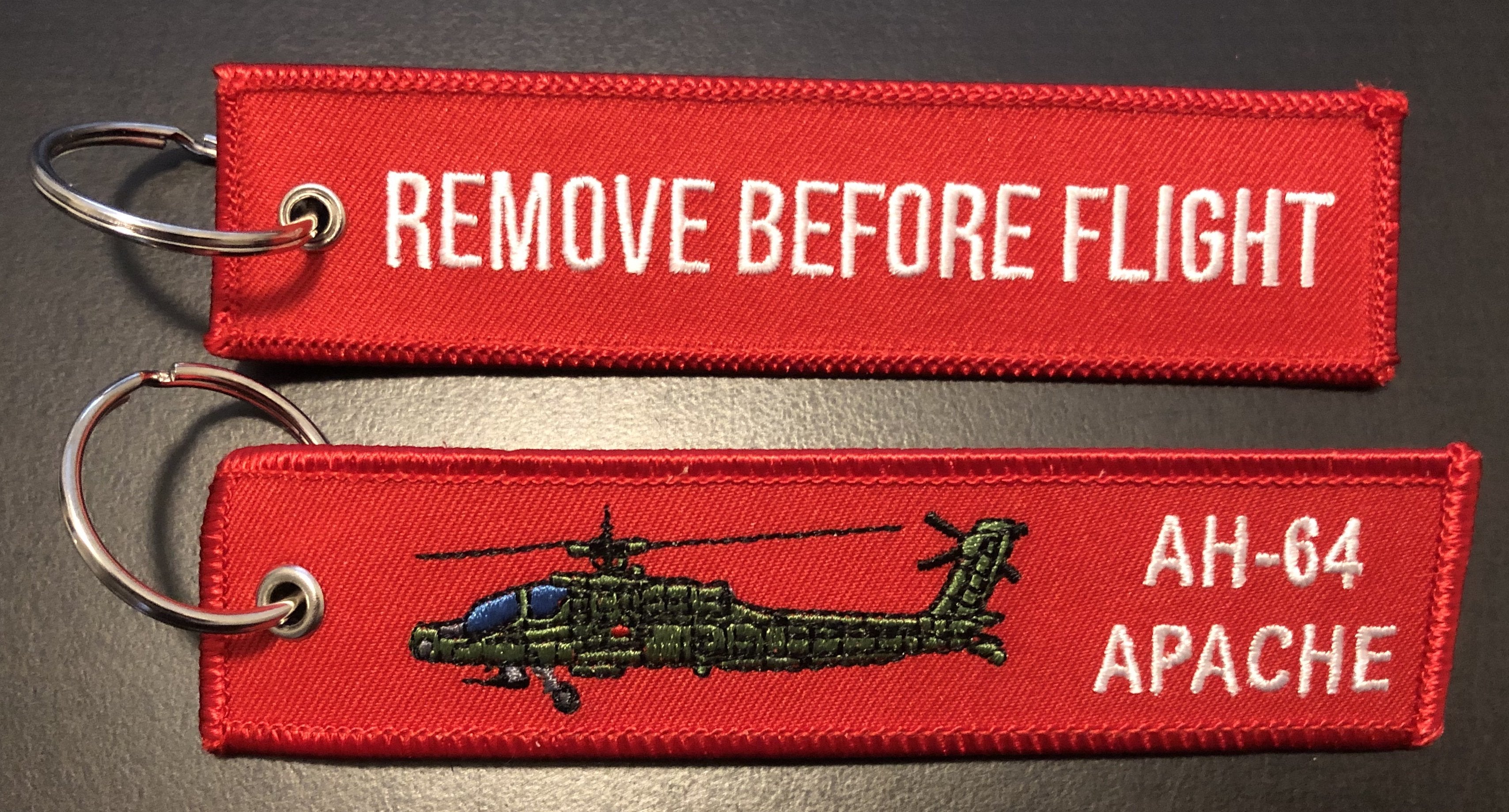 AH-64 Apache REMOVE BEFORE FLIGHT Key Ring - Afbeelding 1 van 1