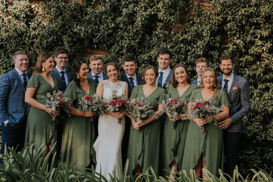 A natural colour palette at a Toowoomba Wedding